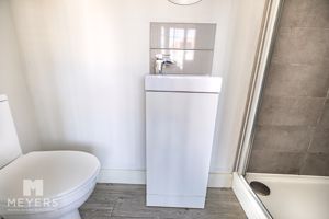 Photo 19- click for photo gallery